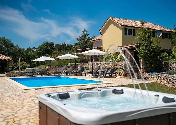 Villa Nina By Briskva *